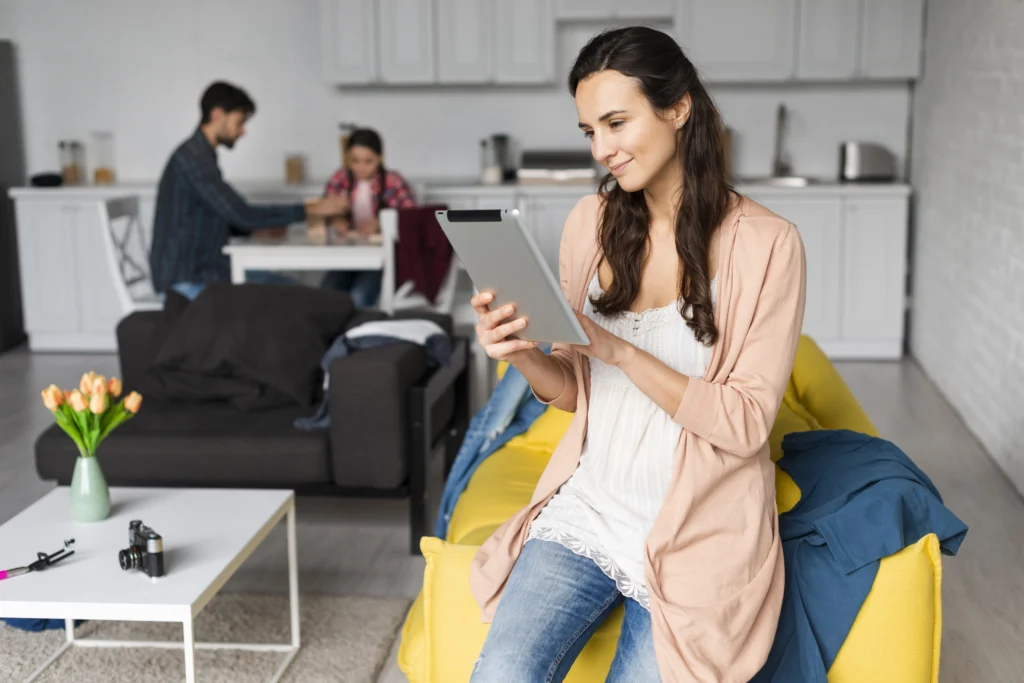 The Growth of Smart Homes and Connected Living The Growth of Smart Homes and Connected Living